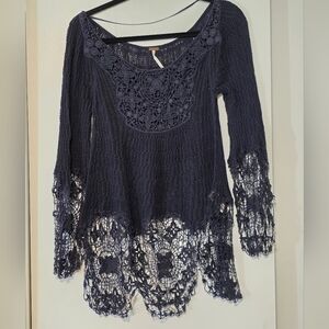 Free People Navy Blue Knit And Lace Pullover Top Size XSmall